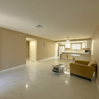 4420 Rich Dr Unit B, Las Vegas, NV 89102