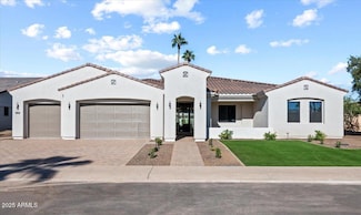8108 E Del Cristal Dr, Scottsdale, AZ 85258