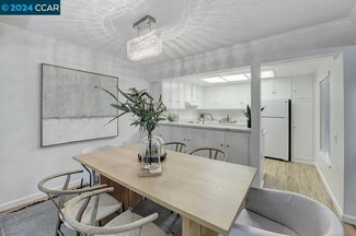 2025 Oakmont Way Unit 2, Walnut Creek, CA 94595