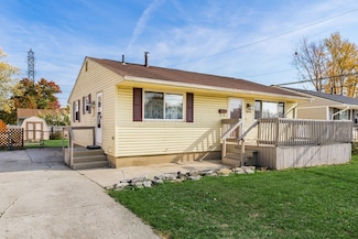 3098 Hillgate Rd, Columbus, OH 43207