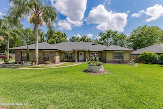 806 Falkirk Ct, Orange Park, FL 32073