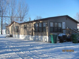 104 Wheat Ave, Hatton, ND 58240