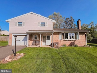 120 Center Ave, Terre Hill, PA 17581