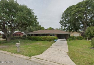 2516 Orleans Rd, Biloxi, MS 39531