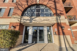 1111 Oronoco St Unit 326, Alexandria, VA 22314