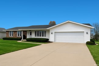 1346 Stuckistrasse, Berne, IN 46711