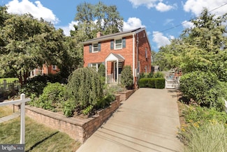 1151 S Edison St, Arlington, VA 22204