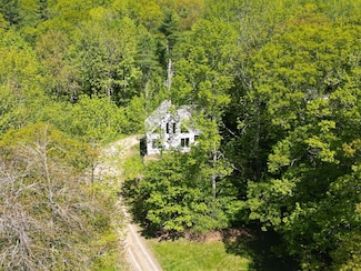51 Bunker Hill Rd, Jefferson, ME 04348