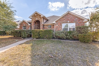 300 Lottie Ln, Saginaw, TX 76179