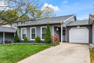 2157 Pepperwood Ln, Glendale Heights, IL 60139