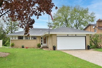 1775 Poplar Ave, South Milwaukee, WI 53172