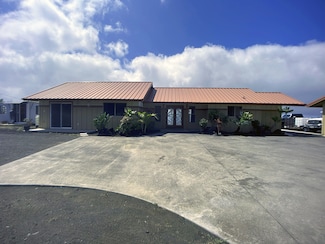 92-8217 Iwalani Pkwy, Captain Cook, HI 96704