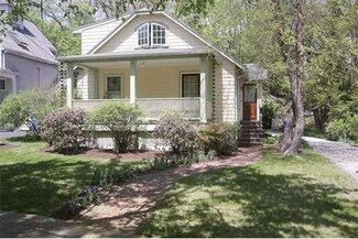 49 Thurston Rd, Newton Upper Falls, MA 02464