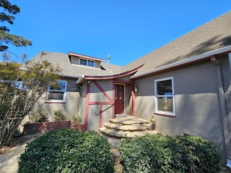 120 Trafton Rd, Royal Oaks, CA 95076