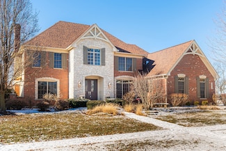 40W715 Ellis Johnson Ln, Saint Charles, IL 60175