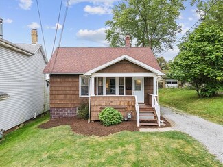 163 Hill St, Evans City, PA 16033