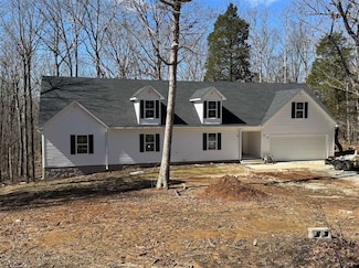 320 Jenkins Rd, Bowling Green, KY 42101