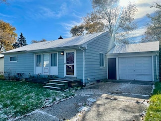 4636 N Gregory St, Saginaw, MI 48601