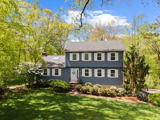 44 Rock Ridge Rd, Shelton, CT 06484