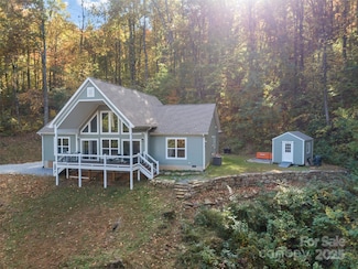 771 Sally Gap Rd, Old Fort, NC 28762