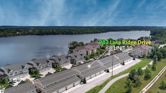 982 Lake Ridge Dr Unit 10, Traverse City, MI 49684