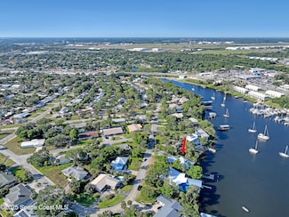 940 W Whitmire Dr, Melbourne, FL 32935
