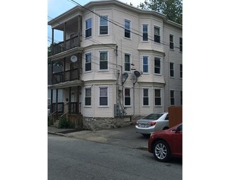19 Camden St Unit 27, Methuen, MA 01844