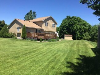404 Elder Ct NW, Saint Michael, MN 55376