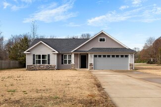 949 Pearson Town Rd, Moore, SC 29369