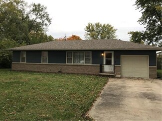524 Pin Oak St, Adrian, MO 64720