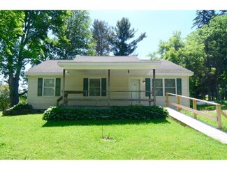 11 Pine St, Port Crane, NY 13833