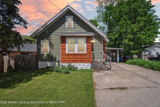 304 W State St, Saint Johns, MI 48879