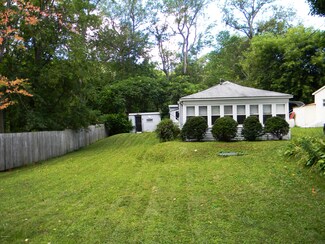277 Shadowland Cove Rd, Cheshire, MA 01225