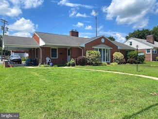915 Florida Ave, Martinsburg, WV 25401