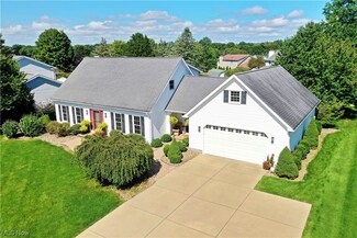 2047 Quail Run Dr, Cortland, OH 44410