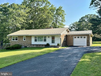 219 Delano Ave, Frostburg, MD 21532