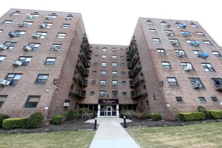 87-50 204 St Unit A72, Holliswood, NY 11423