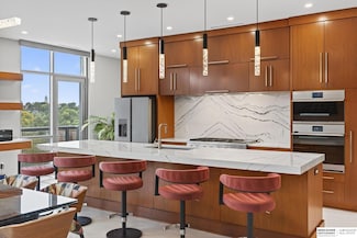 3201 S Dodge Ct Unit 5810, Omaha, NE 68131