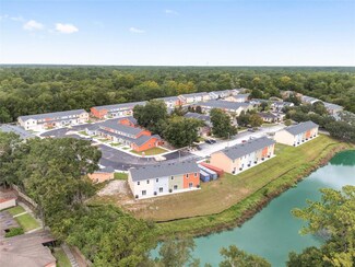 1607 NW 29 Rd Unit 6, Gainesville, FL 32605