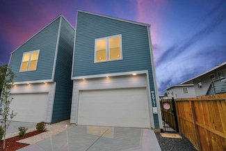 6817 Peerless St, Houston, TX 77021