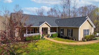183 Porter Way, Morgantown, KY 42261