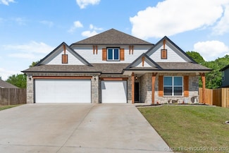 7305 S Walnut Ave, Broken Arrow, OK 74011
