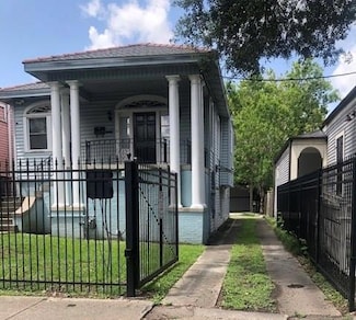 4436 Canal St, New Orleans, LA 70119