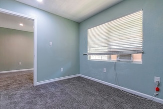 229 Bishop Unit 2, Livingston, TX 77351