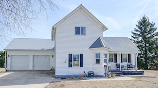 329 Adams St, Ryan, IA 52330
