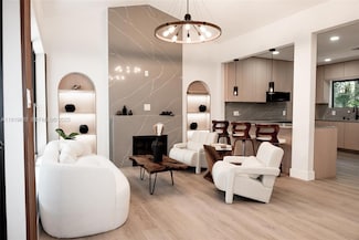 751 NE 80th St, Miami, FL 33138