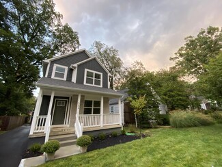 564 E Lincoln Ave, Columbus, OH 43214