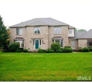 52159 S Lakeshore Dr, Granger, IN 46530