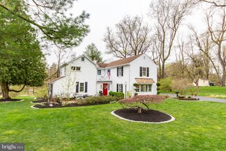 266 Friendship Dr, Paoli, PA 19301