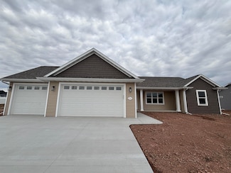 2060 Bear Paw Trail, Kaukauna, WI 54130